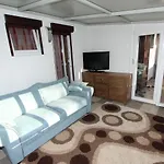 Idyllisches Apartment Nahe Dem Zentrum Und Strand Von Rovinj