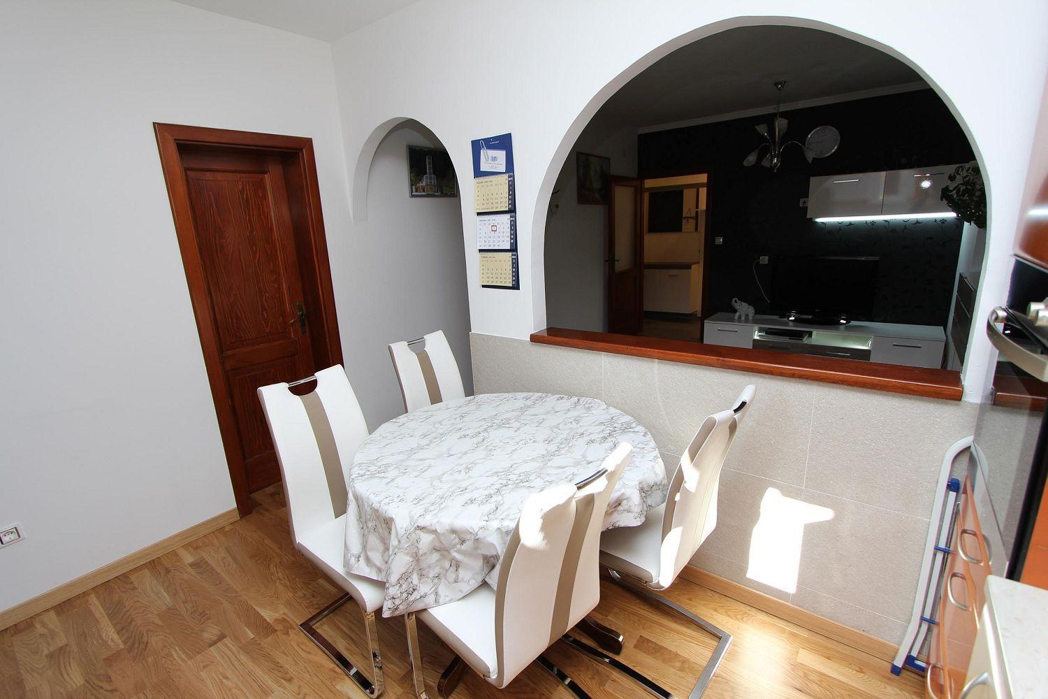 Idyllisches Nahe Dem Zentrum Und Von Apartman Rovinj